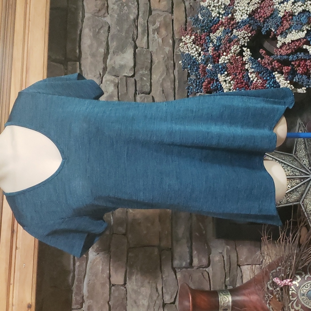 APT 9 SPARKLY TOP SZ M